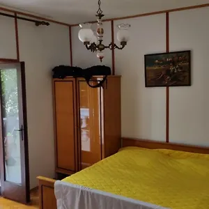 guest-house-vila-radic.splithotels.org/